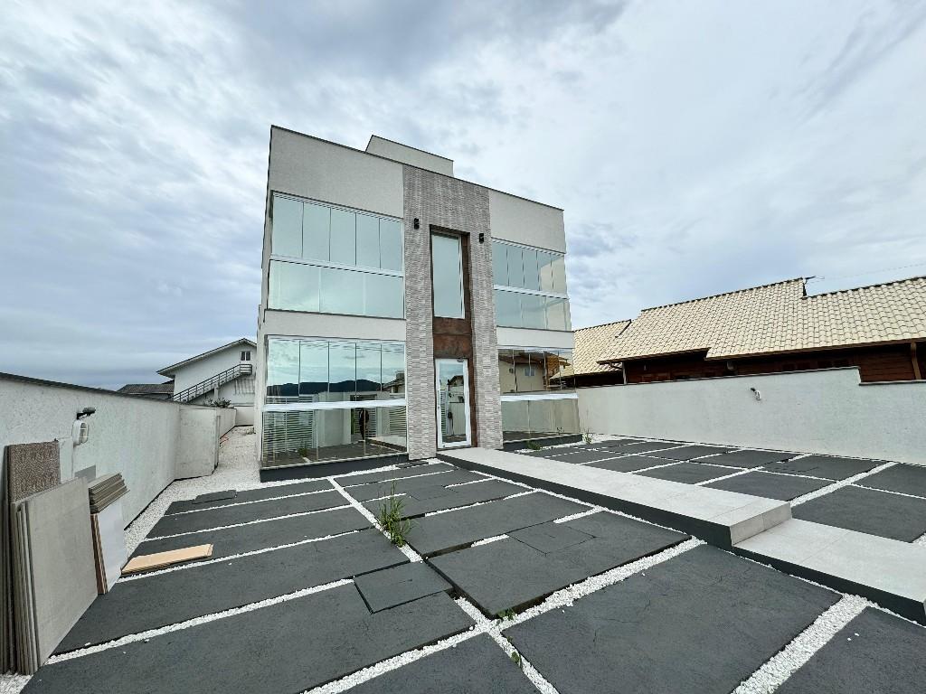 Apartamento em Ponta do Papagaio, Palhoça. 4 quartos, 99m². Imagem 3 de 17